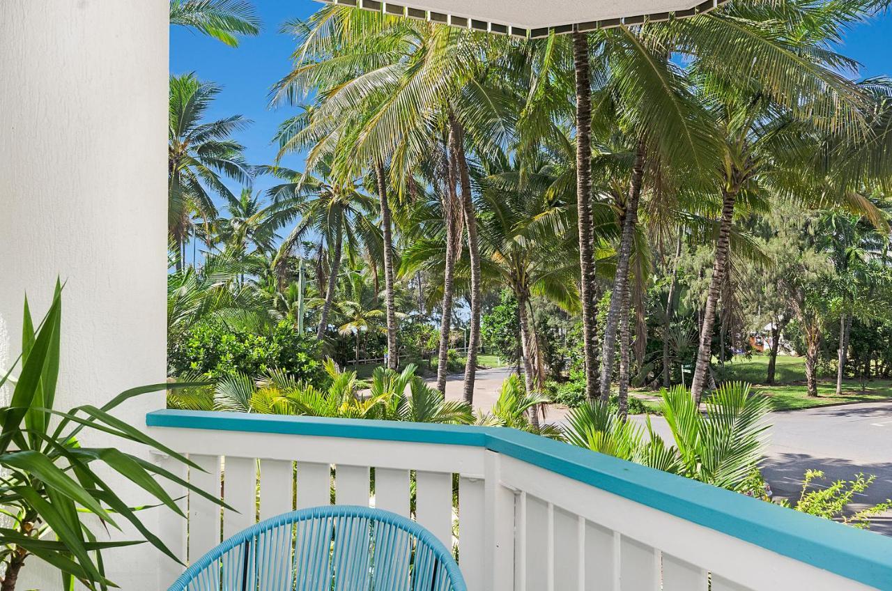By The Sea Port Douglas Quarto foto
