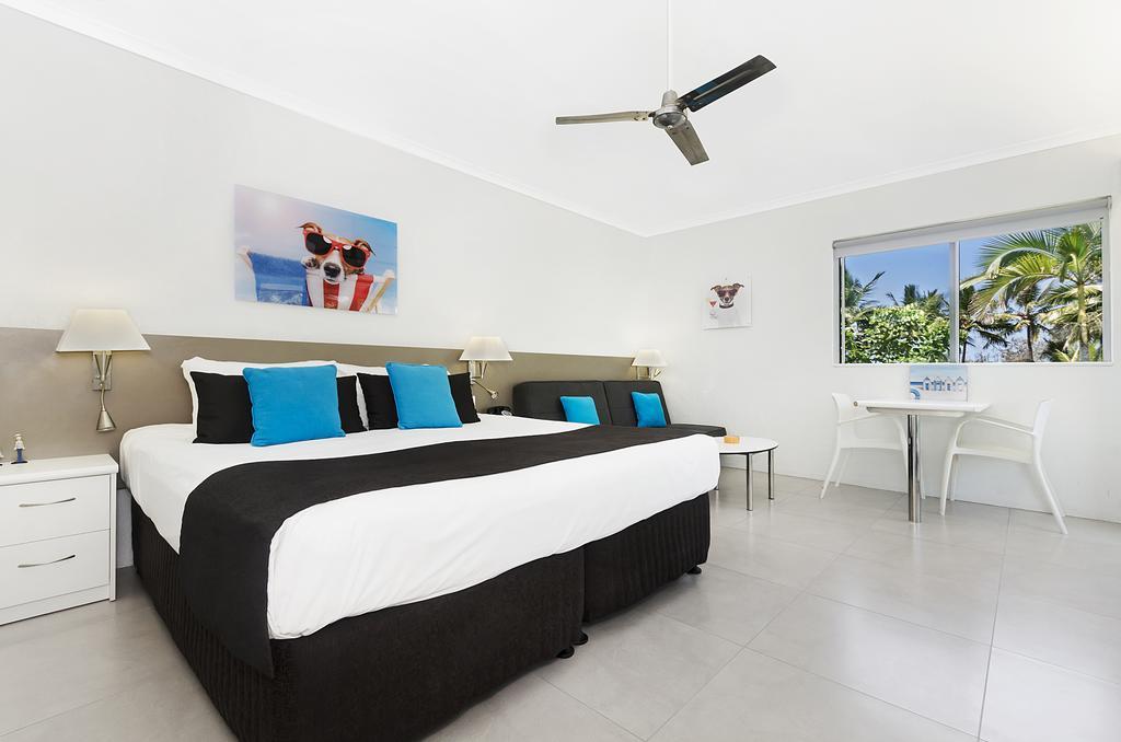 By The Sea Port Douglas Exterior foto