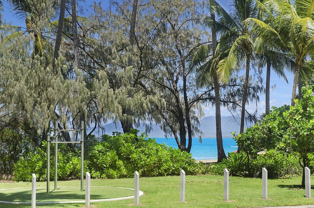 By The Sea Port Douglas Exterior foto